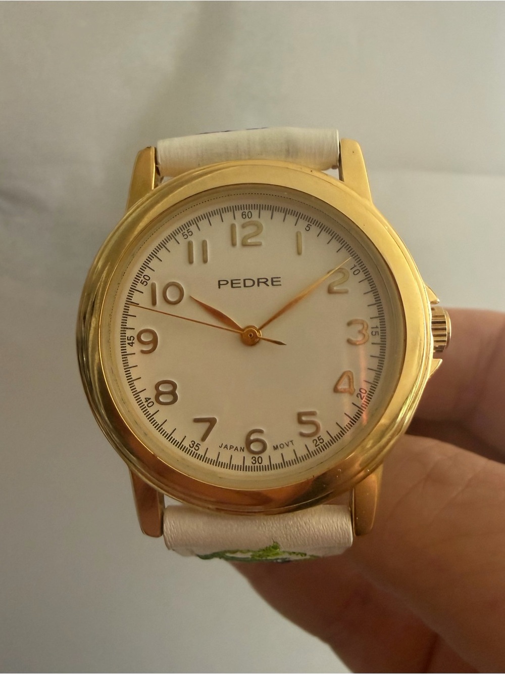 Pedre Kids White Watch with Floral Embroidered Strap NWOT - Picture 4 of 6